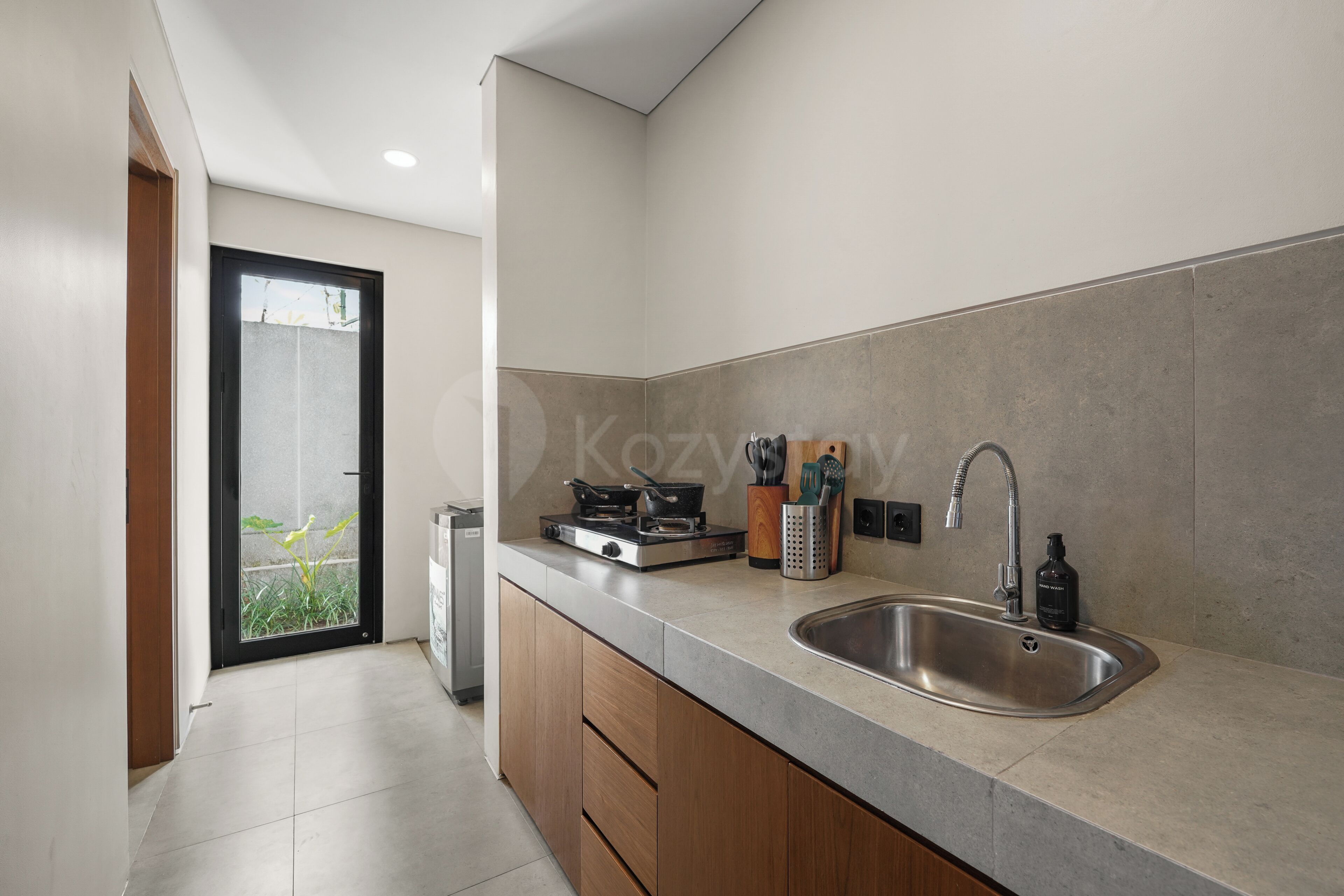 Villa, 3 Bedrooms, Pool View | Private kitchen