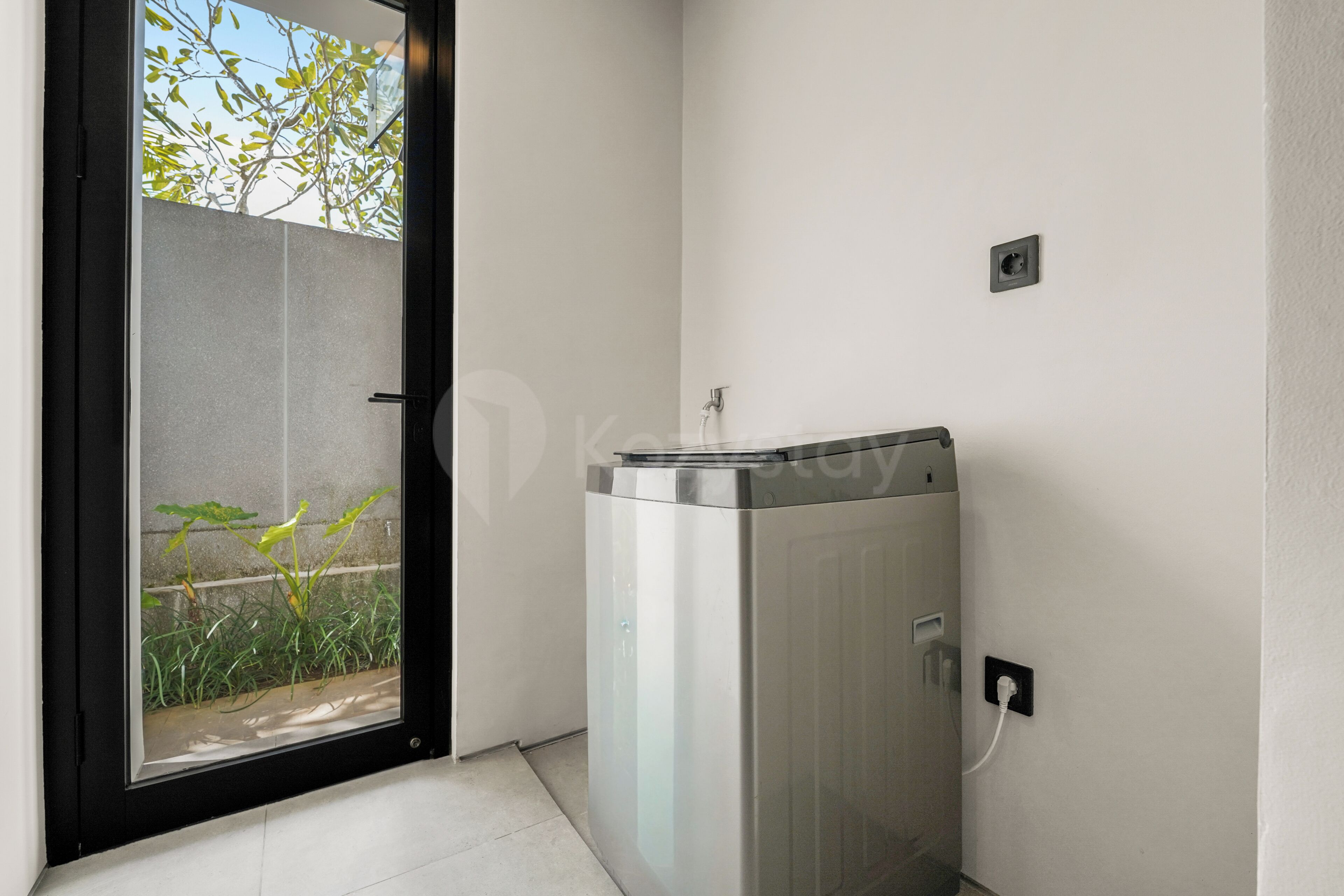 Villa, 3 habitaciones, vista a la alberca | Lavandería