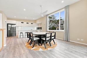 Dining - A'Beckett - Pets Welcome | Linen Included | Wifi (Inverloch)
