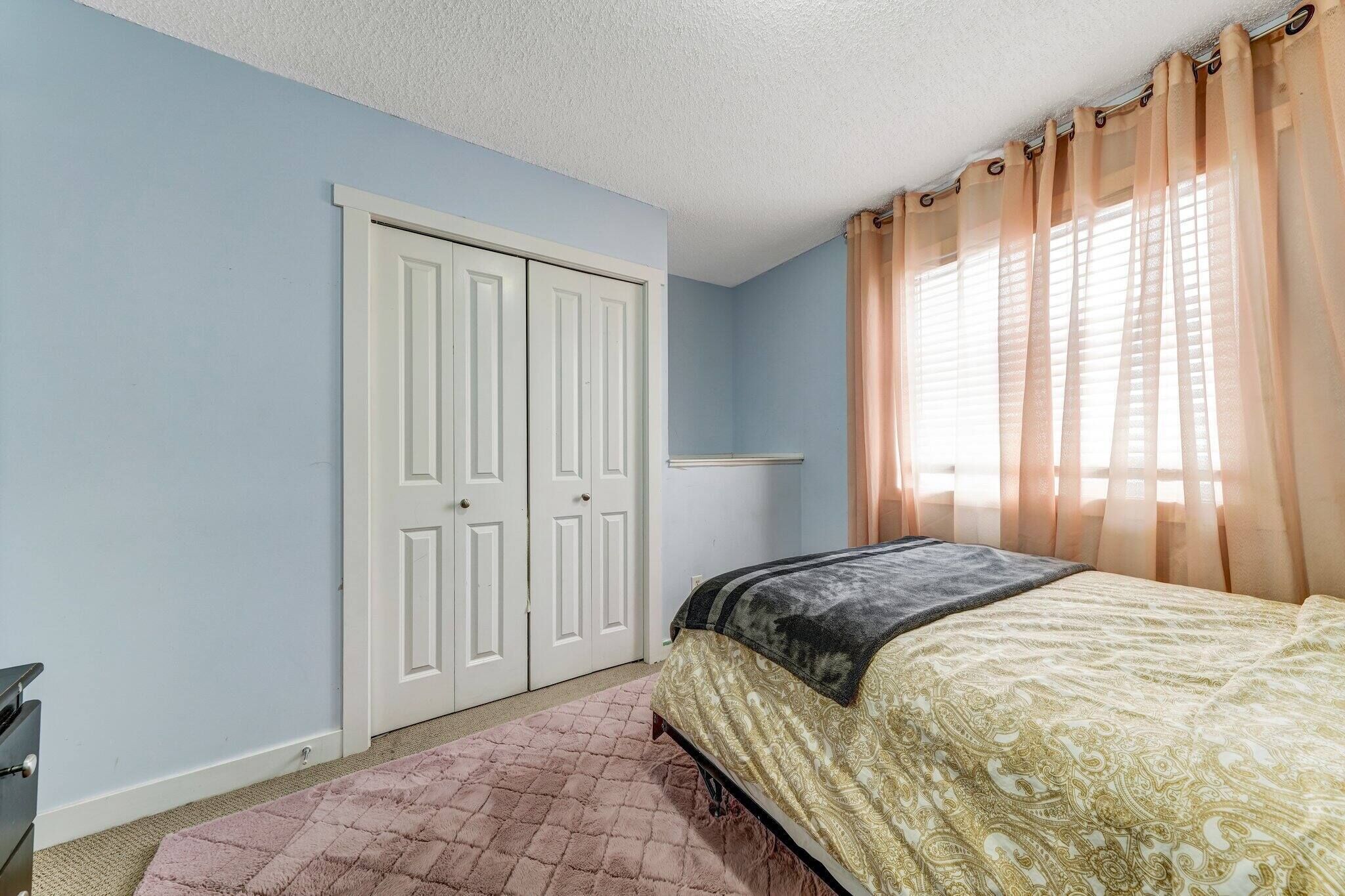 House, 4 Bedrooms, Patio