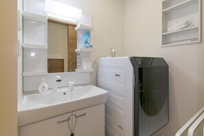 Standard Room | Bathroom - Miyabi (Fukuoka City Hakataku  Kamigofukumachi)
