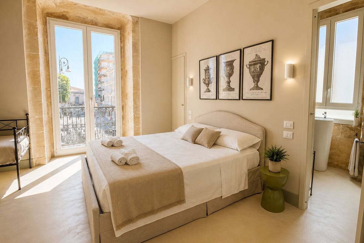 Deluxe Triple Room | In-room safe, desk, laptop workspace, blackout curtains