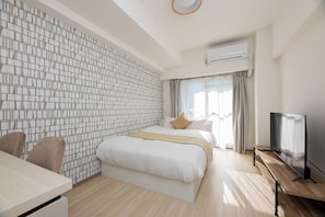 Standard Room, Non Smoking (701) | WiFi (free) - PortSide Avenue  (Fukuoka City Hakataku  Tsumashoji)