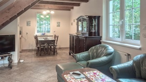 TV - Nice home in Pobierowo with WiFi (Pobierowo)