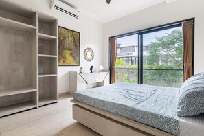 Iron/ironing board, free WiFi - Coastal Heaven (Lonavala)