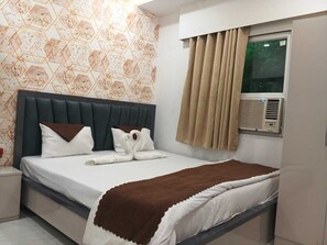 Standard Room | WiFi (free) - Shiv Surya Palace  (Varanasi)
