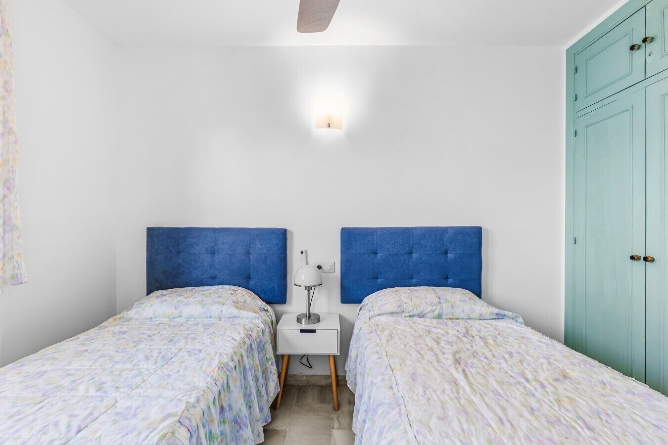 2 bedrooms, travel crib, WiFi, bed sheets