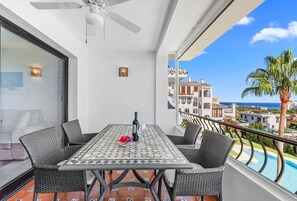 Outdoor dining - Sea Views of Africa & Pool | Calahonda (Mijas)