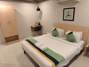 Desk - Halcyon Living (Hyderabad)