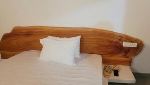 Chambre Standard double, vue sur le jardin