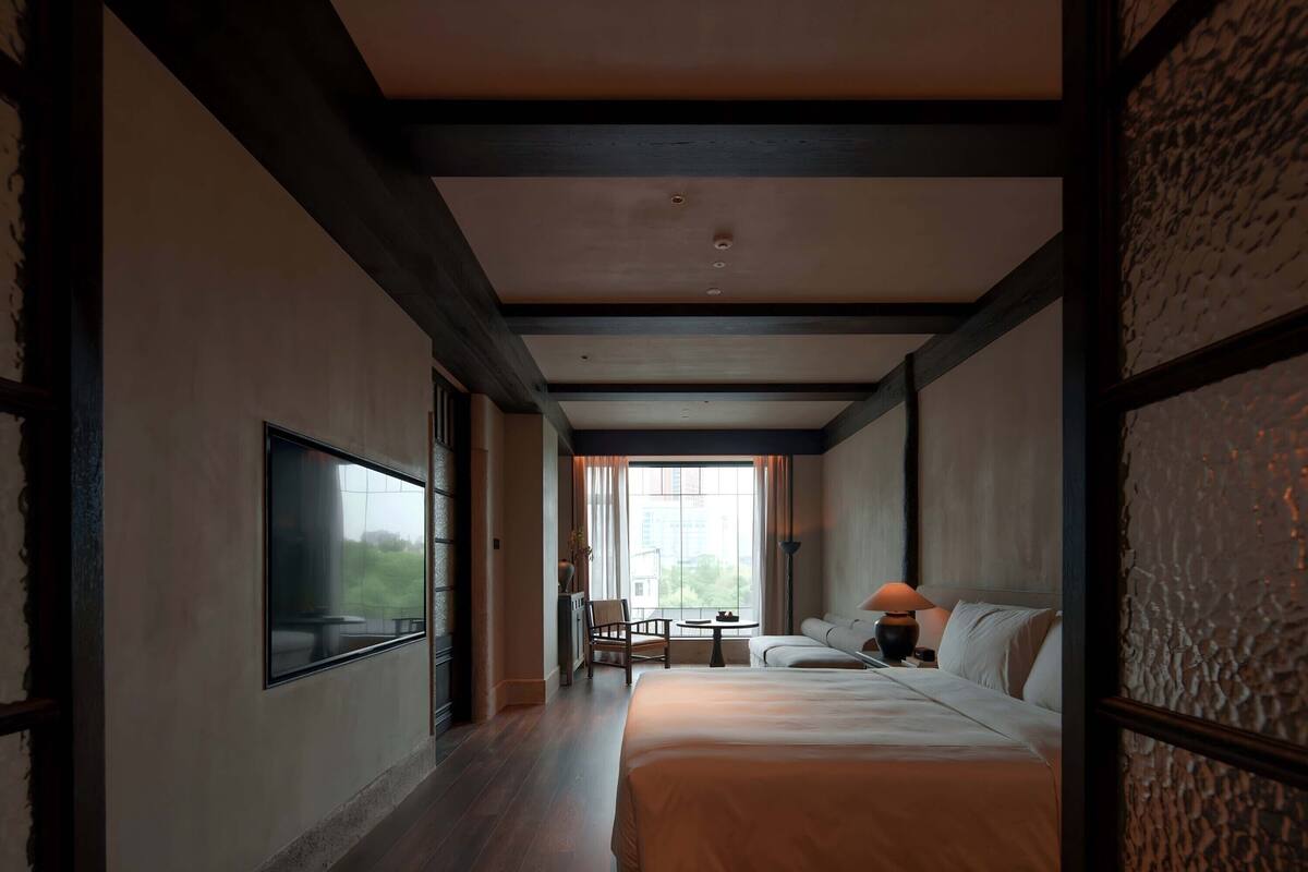 Comfort Double Room, City View
