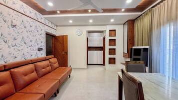 Classic Apartment | Living area