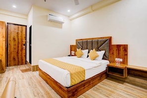 Deluxe Double Room - Hotel BKC Nextora  (Mumbai)