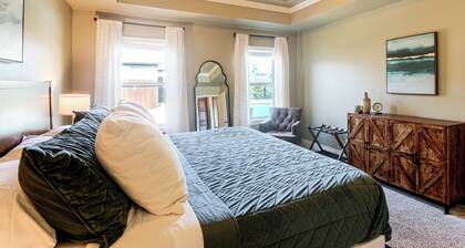 Gateway to Downtown OKC! Elegant Home