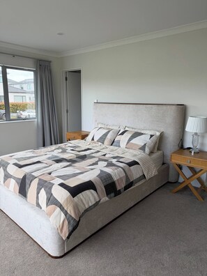 Room - Private wonderful 6 Bedroom House in Flatbush (Auckland)