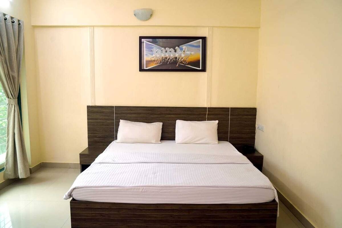Double Room, City View