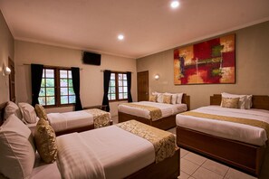 Deluxe Double Room | Free WiFi - Horison Resort Tlogo Semarang (Kabupaten Semarang)