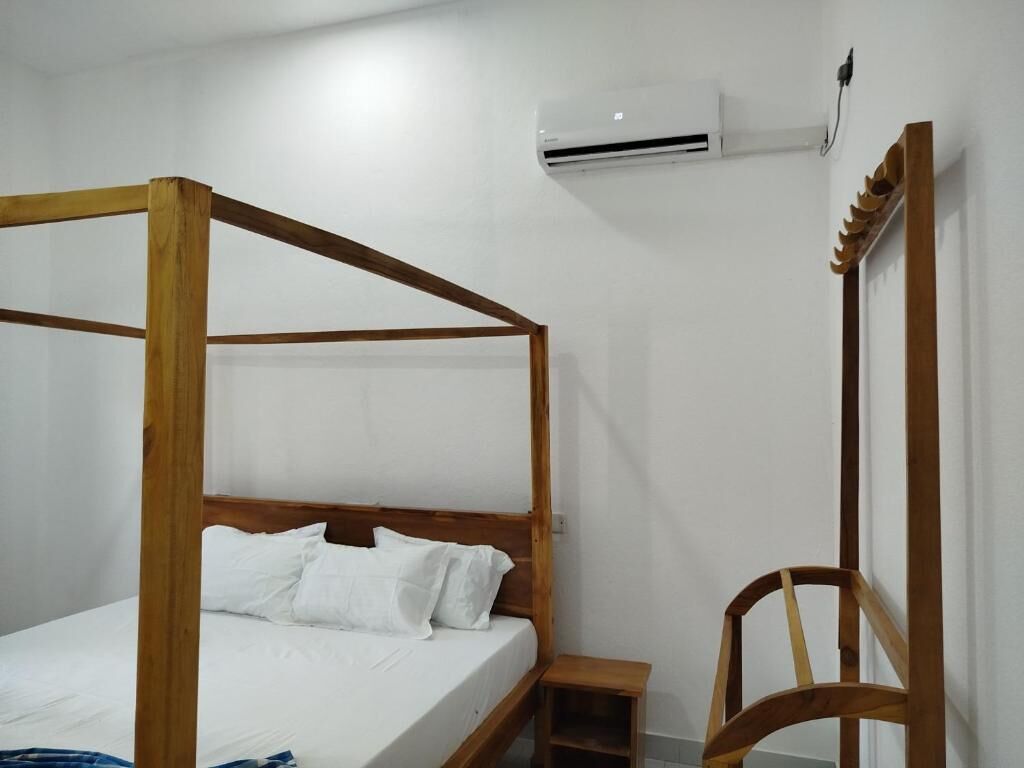 Standard Double Room, Balcony, Garden View | Desk, WiFi (free)