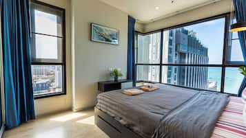 Blackout drapes, WiFi (free), bed sheets