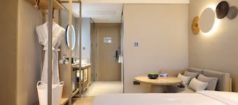 Eeril Hotel Guilin Elephant Hill
