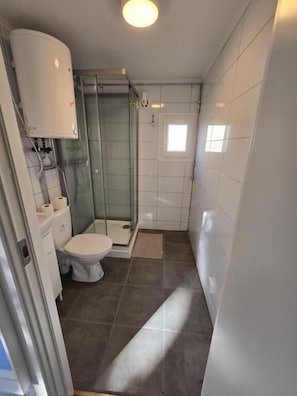 Bathroom - Storaekeberg Vandrarhem & Camping  (Västra Götalands län)