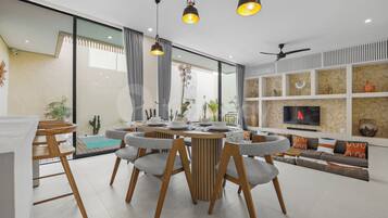 Villa, 3 Schlafzimmer, Poolblick | Esszimmer