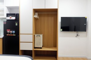 Studio, lantai dasar | Interior