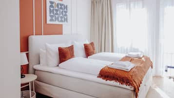 Apartemen Superior | Seprai premium, meja kerja, dan ruang kerja ramah laptop
