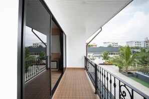 Ảnh chưa phân loại, 5 trong số 54 ảnh, nút