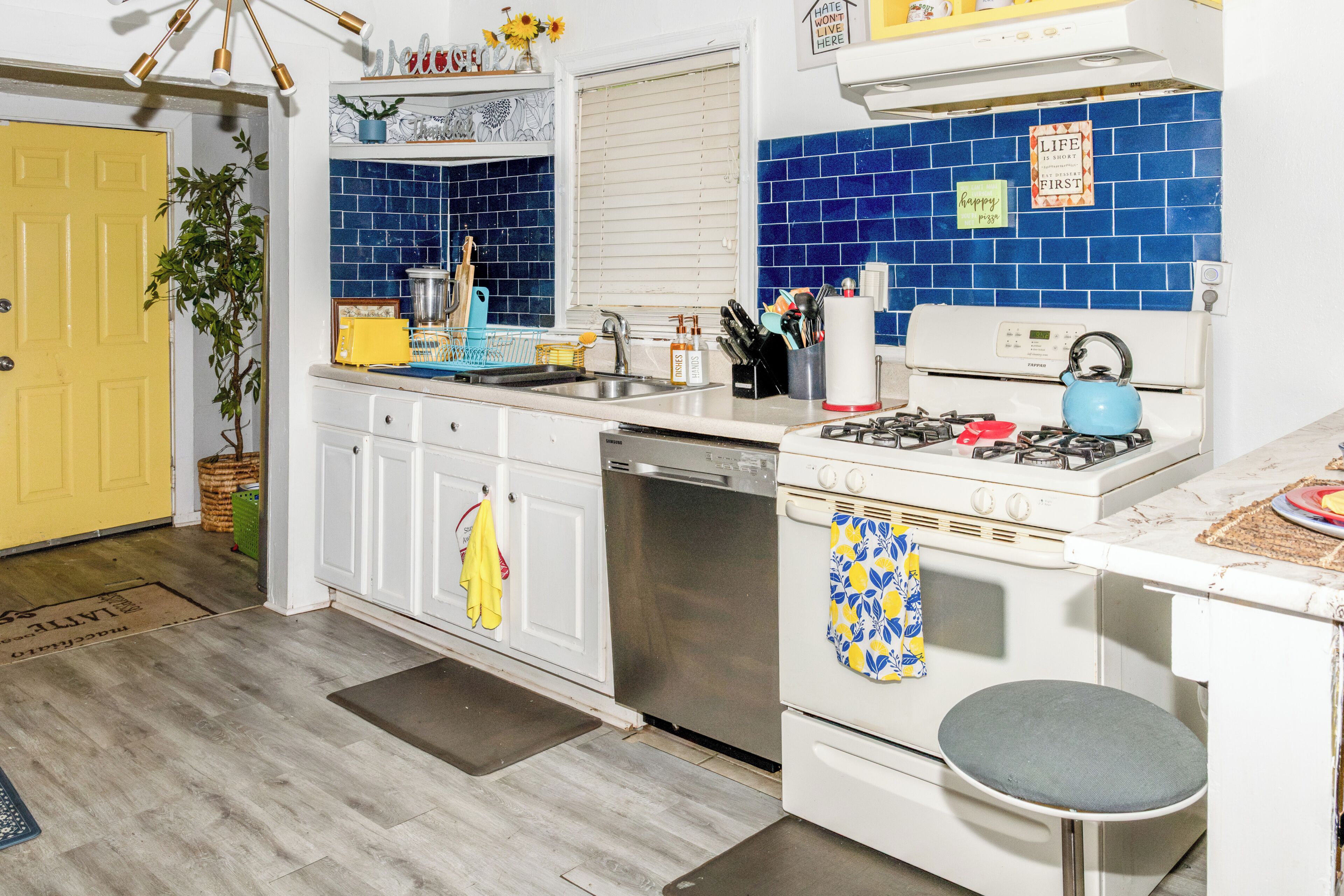 House, Patio | Private kitchen