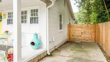 House, Patio | Terrace/patio
