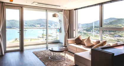 Hotel The PORA Suitz