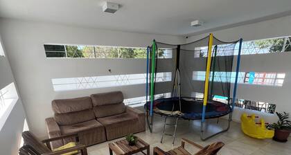 Comfortable house with pool and 4 suites. Close to everything. Super quiet place.