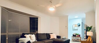Serene Saltair - Large groups and family getaways