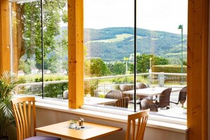 Dining - JUFA Hotel Garni Stubenberg am See (Stubenberg am See)