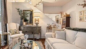 Living area - The Coast is Clear - 4bdr (Galveston)