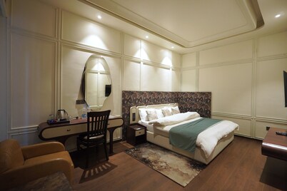 Spring Hill Resort- Pathankot