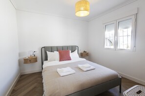 Room - Ultra modern Camposol 2 bed with MASSIVE community pool! (Mazarrón)
