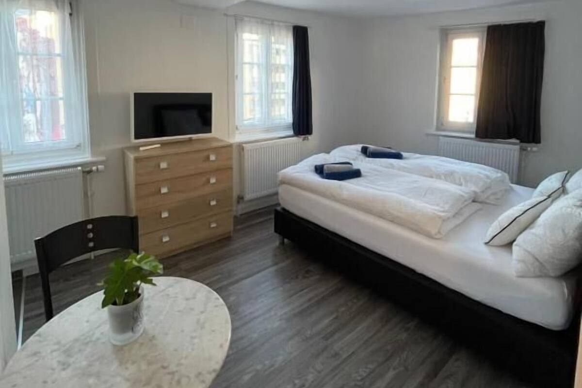 Deluxe Studio, City View