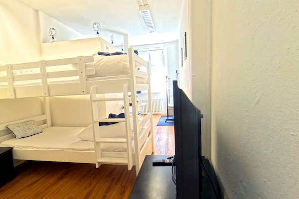Basic Double Room, 1st floor | WiFi (free)