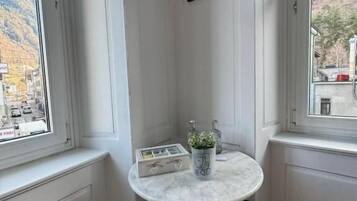 Familienzimmer, Stadtblick | Speisen