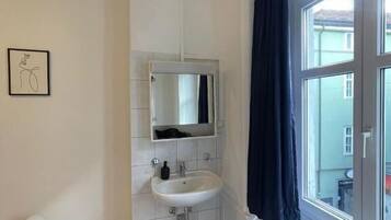 Familienzimmer, Stadtblick | Badezimmer