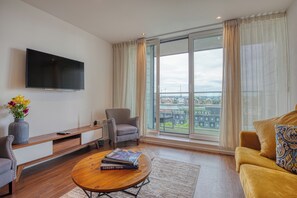 Comfort Apartment | Living area - Vintage Pad  (London)