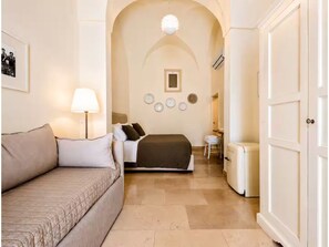 Iron/ironing board - Cozy Family B&B Near Otranto & Beaches (Cursi)