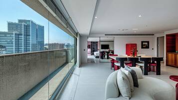 Suite Executive, vista città | Ristorazione all'aperto