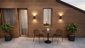 Quarto casal ou duplo premium | Opções para refeição ao ar livre | Café da manhã, almoço e jantar