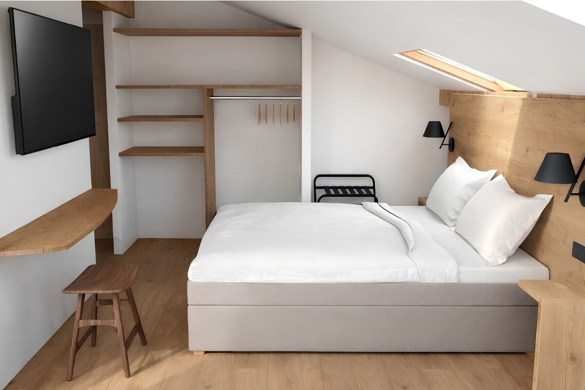 Suite Junior | Coffres-forts dans les chambres, bureau, rideaux occultants