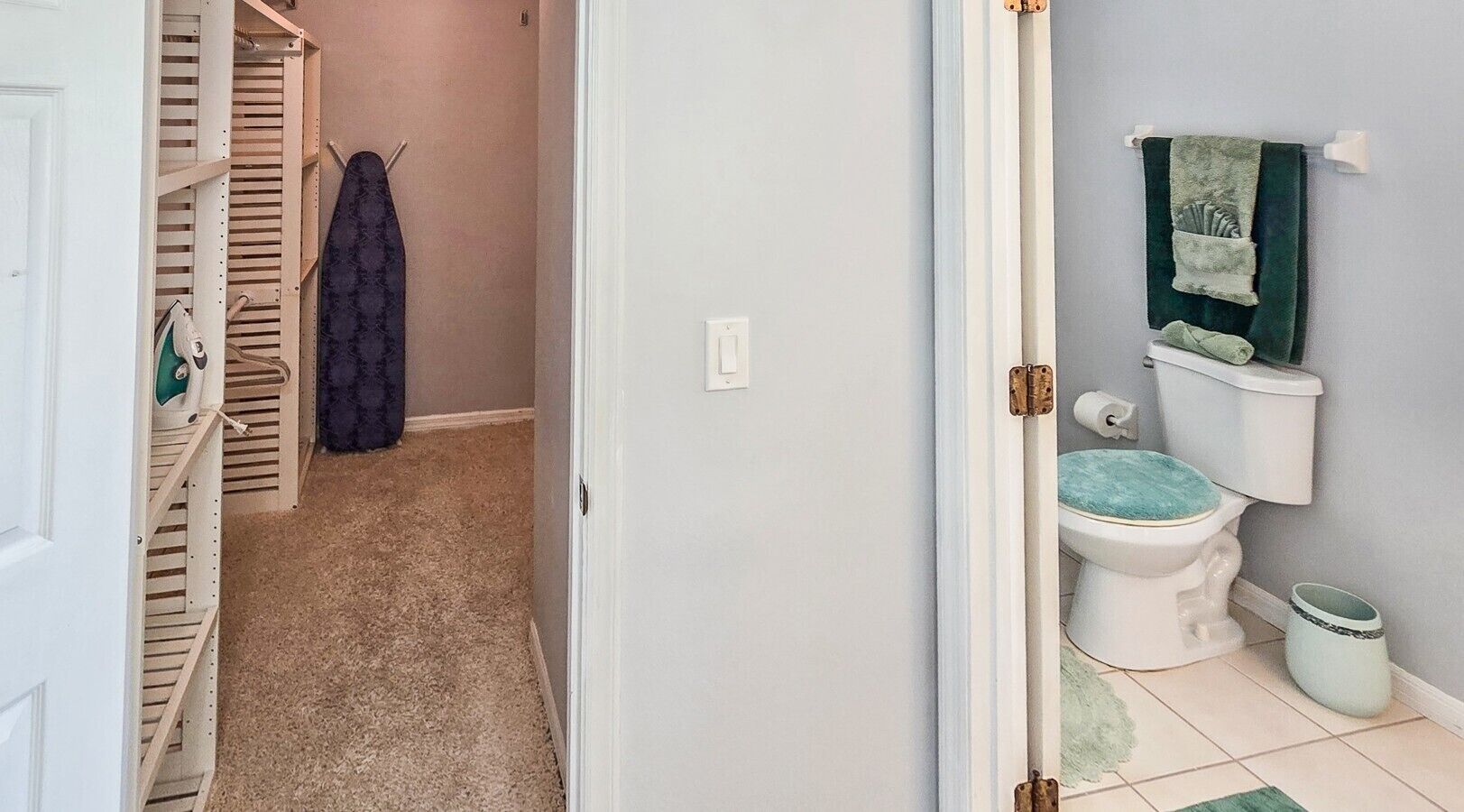 Hair dryer, towels