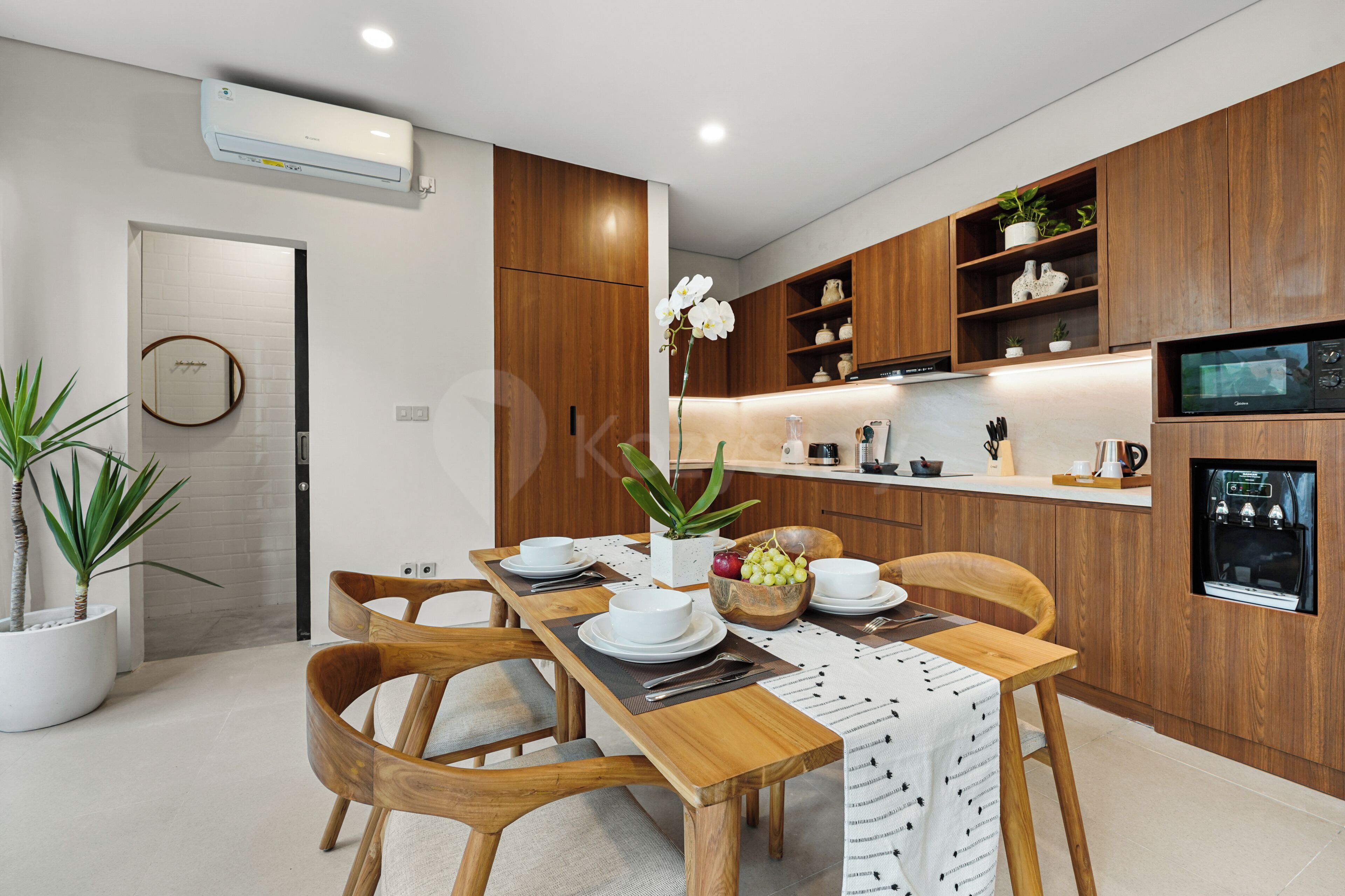 Villa, 2 Bedrooms, Non Smoking | Dining room