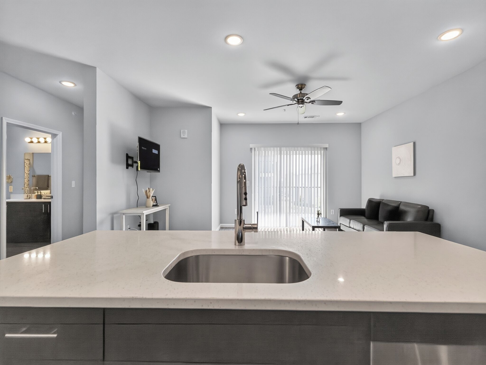 Fresh 1-bedroom Layout - 麥金尼
